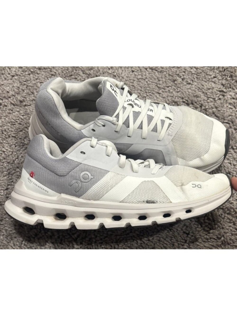 On Trainers Size 7 Womens White Frost Cloudrunner Athletic Comfort Running Shoes